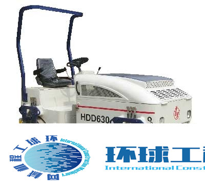 一拖洛陽(yáng)雙鋼輪壓路機(jī) 整機(jī)圖集 (14)