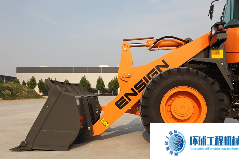 英軒重工YX635裝載機(jī) 高清圖 (28)