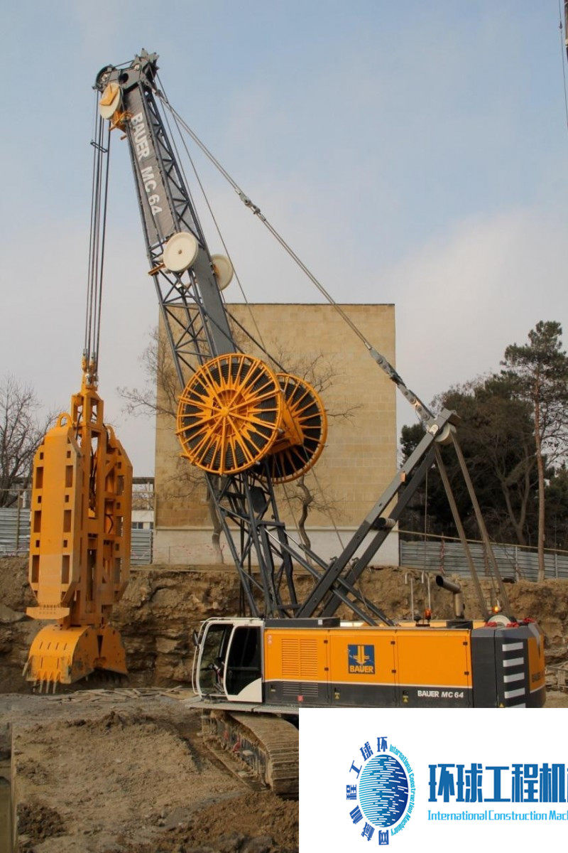 德國寶峨MC 64重載循環(huán)工作吊車 高清圖 (1)