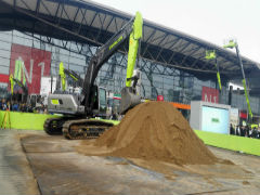 2018上海寶馬展室外設(shè)備展區(qū)圖 (18)